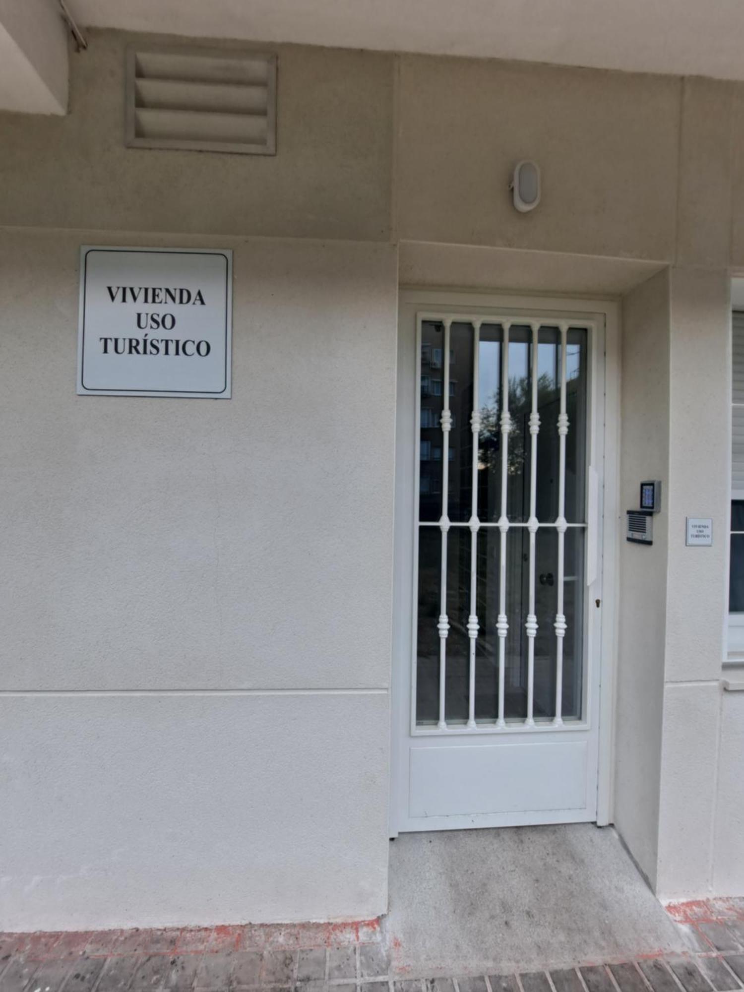 Apartamentos Tanez Santurce A 마드리드 외부 사진